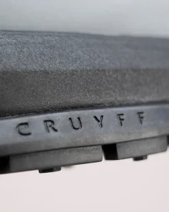 Clearance Cruyff Ambruzzia