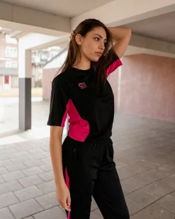 Shop Cruyff Tech Turn Shirt Senior