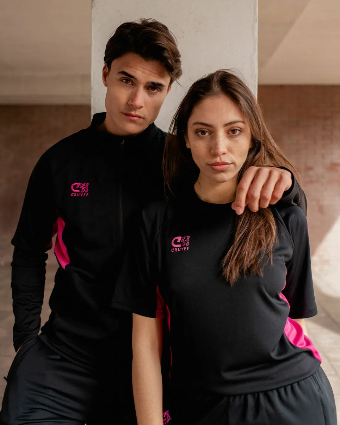 Shop Cruyff Tech Turn Shirt Senior