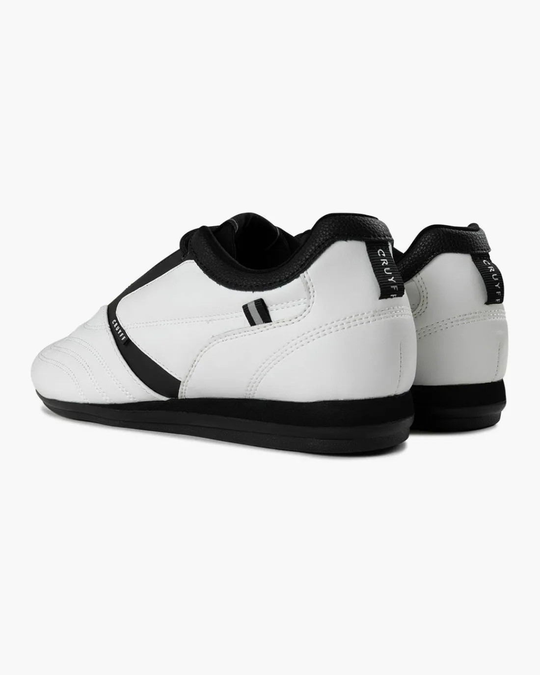 Shop Cruyff Nantai