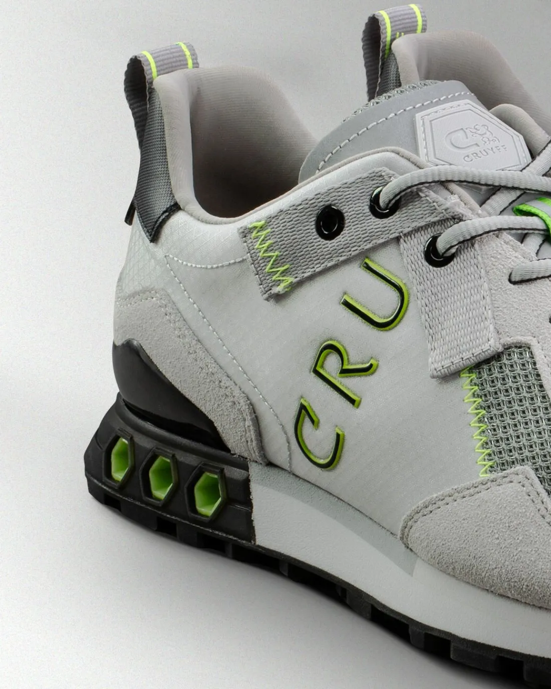 Best Cruyff Superbia Hex-Tech